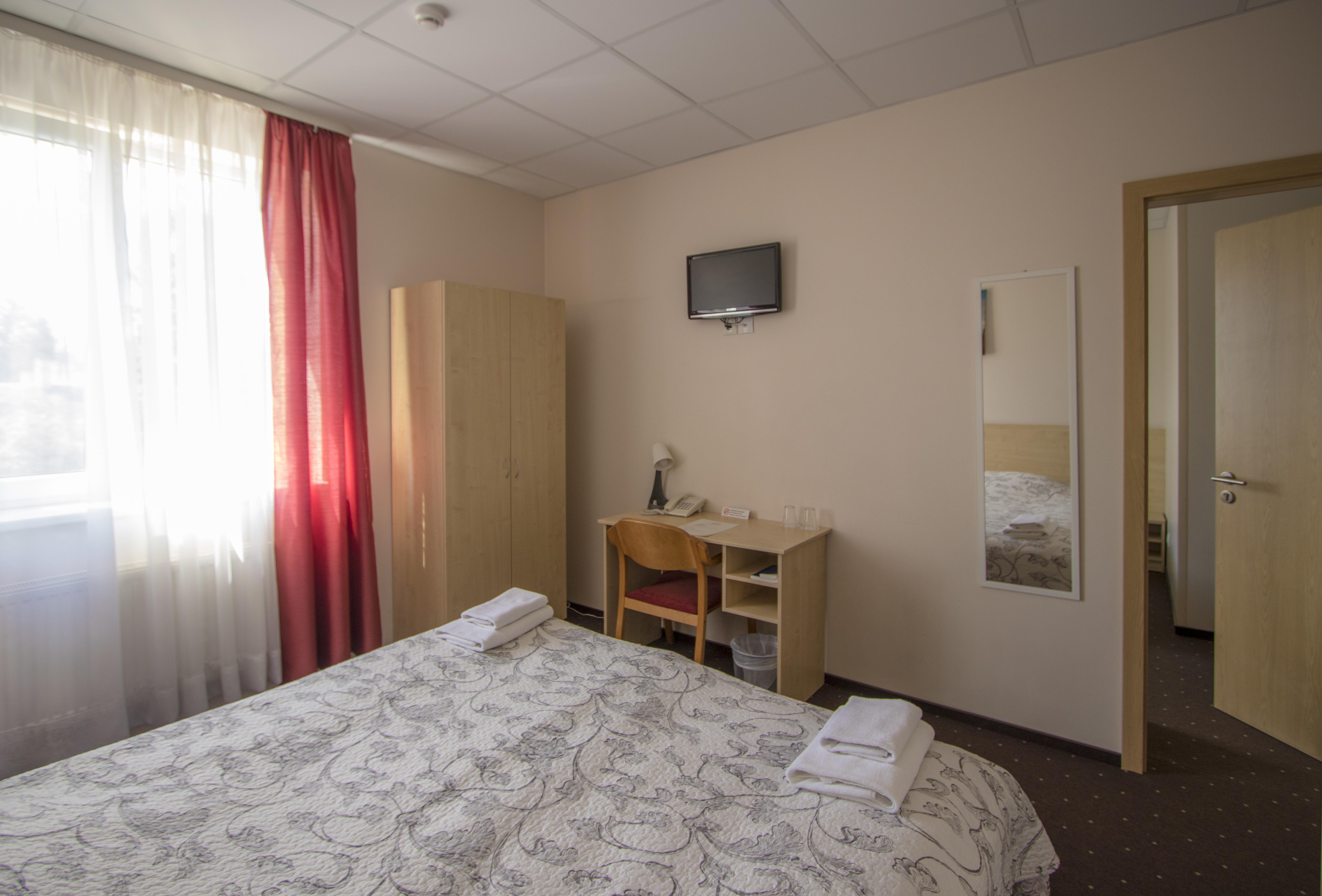 Hotel Best With Free Parking Riga Exterior photo